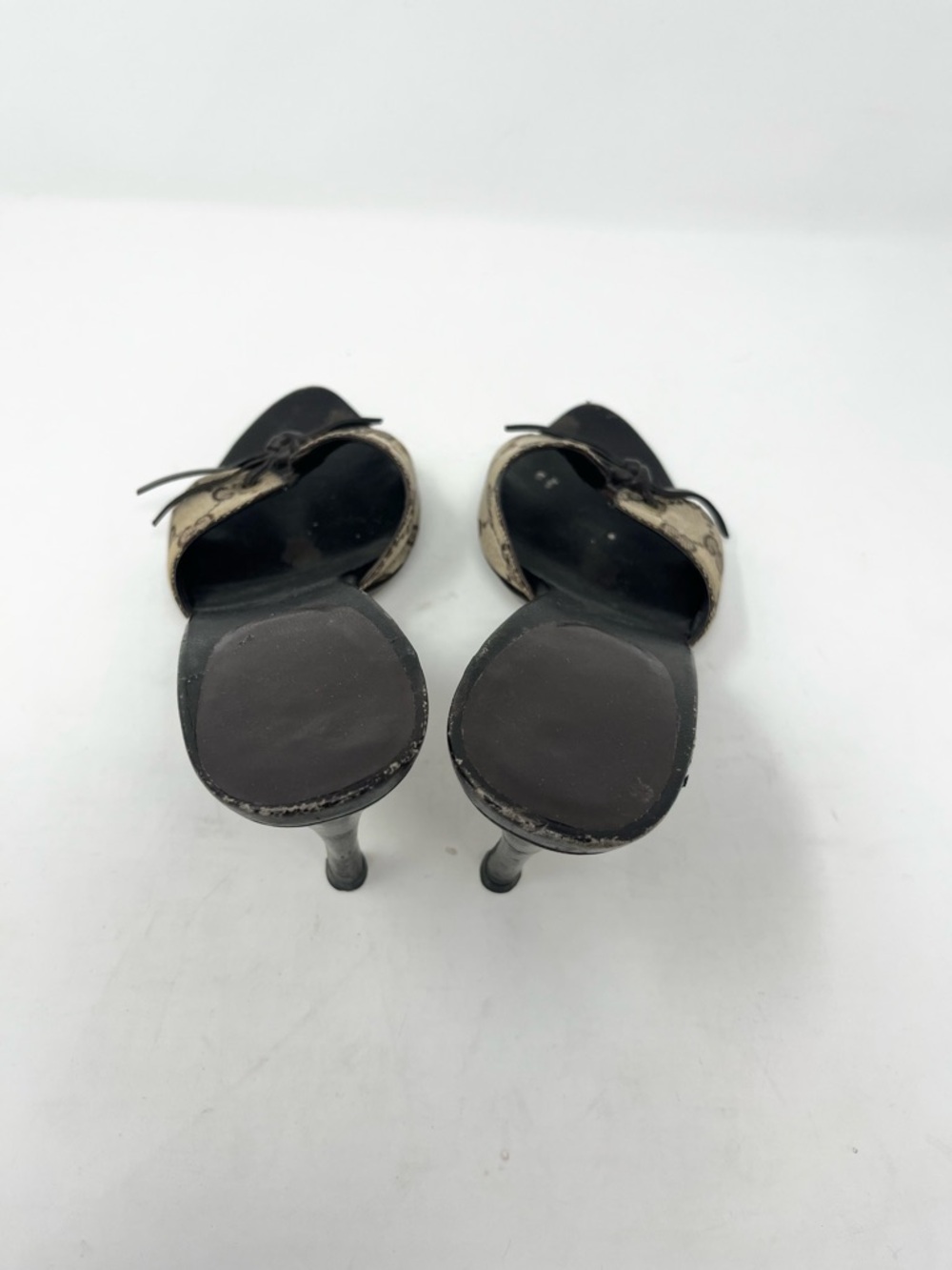 Vintage Gucci GG Monogram Canvas Knot Heel Mule Sandals Tom Ford Era size 7B - Picture 5 of 8